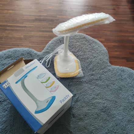 Stolná lampa,