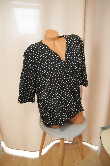Čierna bodkovaná blúzka, l, l