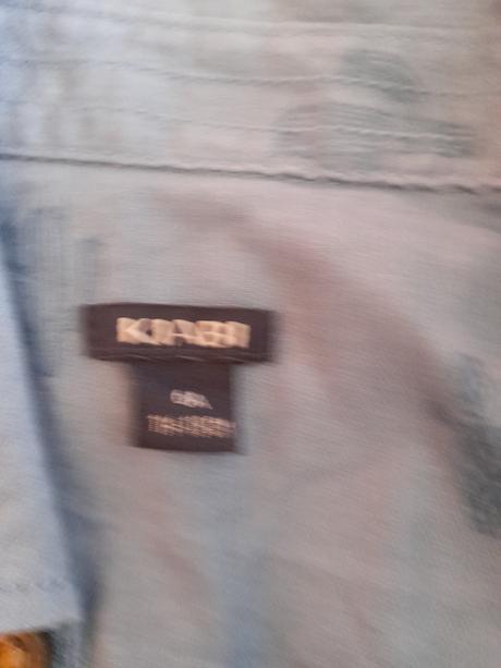 Kosela s kratkym rukavom, 122