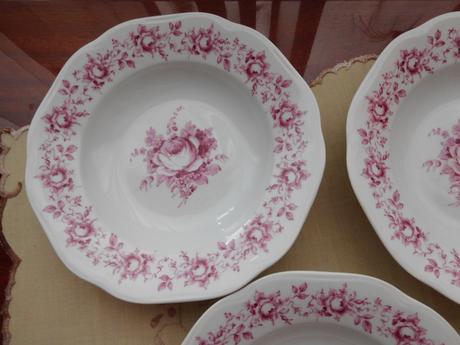 Taniere polievkové- porcelánové čechoslovakia 6x,, 