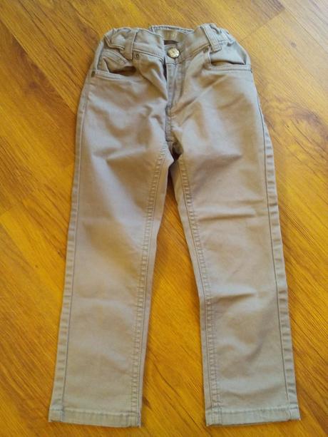 Rifle s margaretkami a nohavice, f&f,104