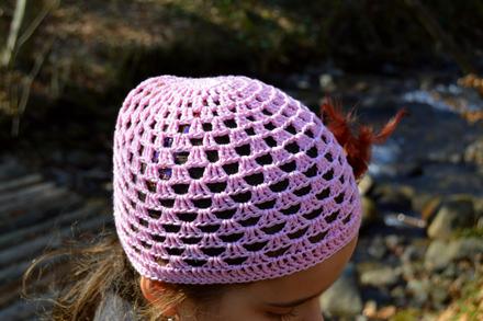 Háčkovaná čiapočka s kvetom, 50 - 158
