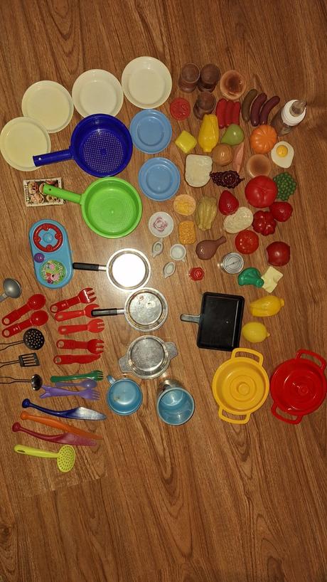 Hracky - riad, jedlo do kuchynky, 