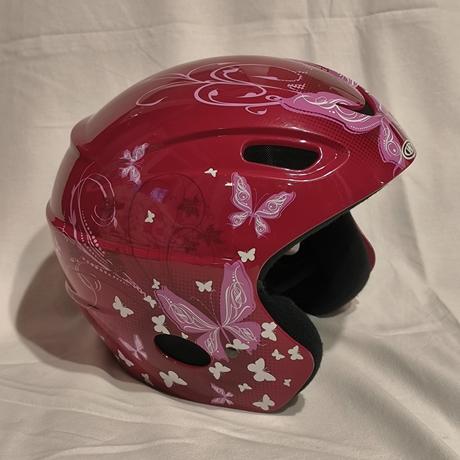 Lyžiarska prilba, s