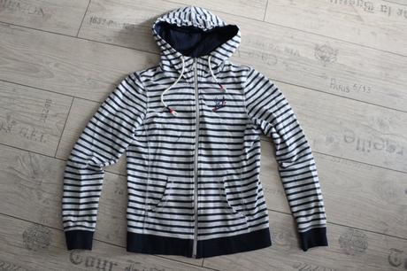 Pásikavá mikina, xs