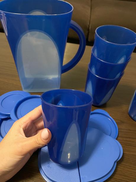 Tupperware sada pohárov a dzbanu, 