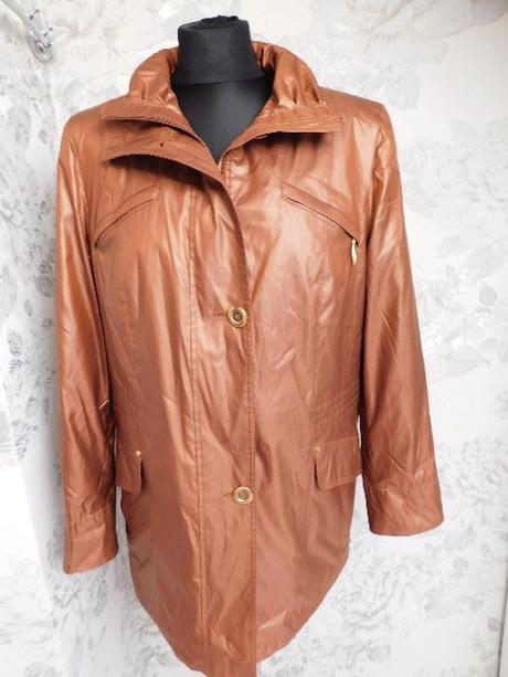 Luxusna pekna vetrovka/bunda, 38 / 40