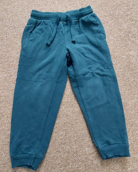 Tepláky veľkosť 104, pepco,104