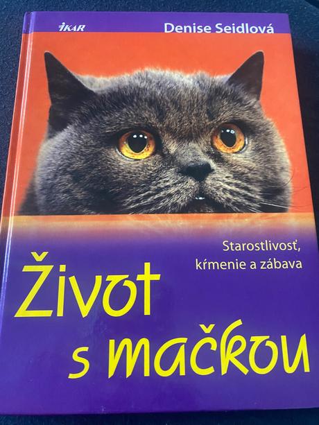Život s mačkou starostlivosť, kŕmenie a zábava  de, 
