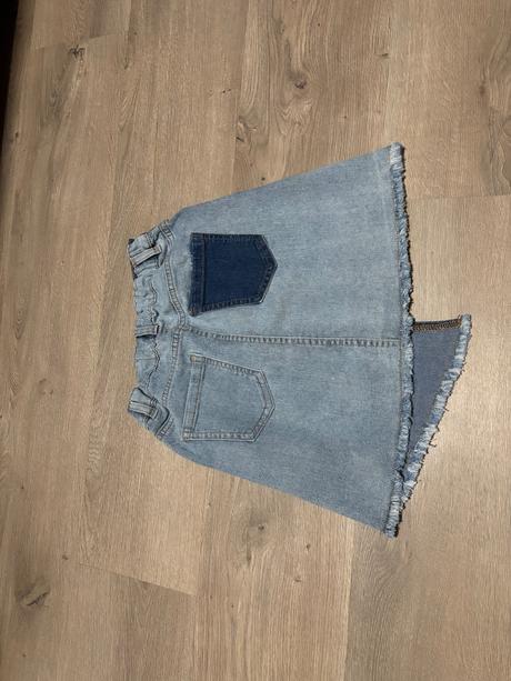 Asimetricka sukna, sinsay,146