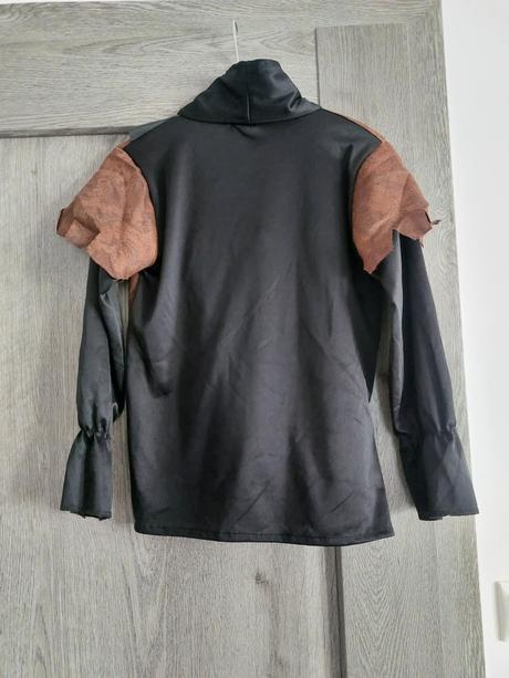 Oblecenie na karneval, 116