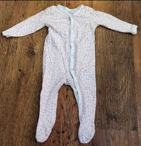 Overal na spanie, sinsay,80