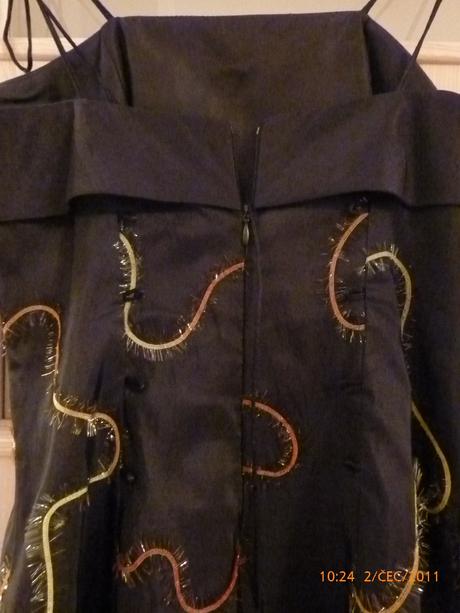 Spoločenké kokteilové šaty, 38