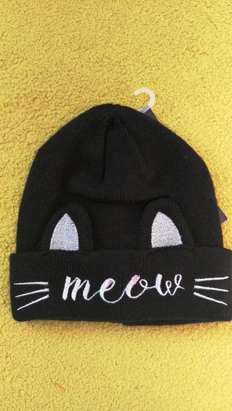 Čierne čiapky, ladybird,110