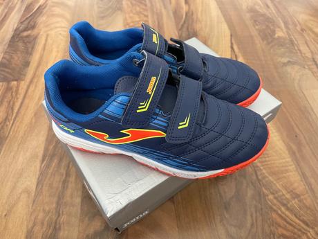 Futsalové halovky, joma,35