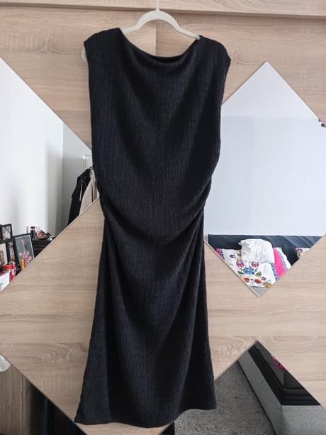 Vrúbkované dlhšie šaty, h&m,xl