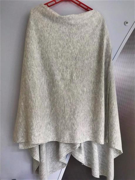 Variabilný pulóvrik mama, h&m,l