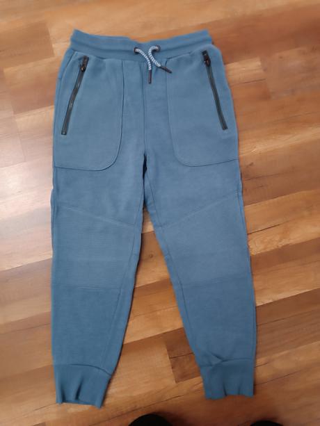 Nohavice, reserved,134