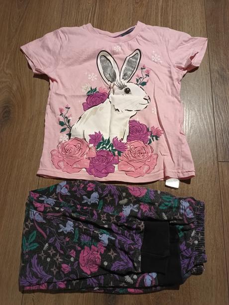 Pyžamo zajko, avon,122