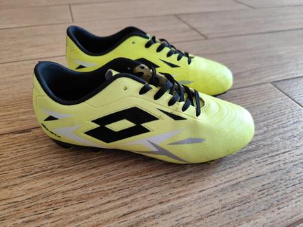 Kopačky na futbal, 34