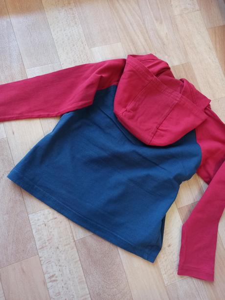 Tričká s kapucňou 86/92, lupilu,92
