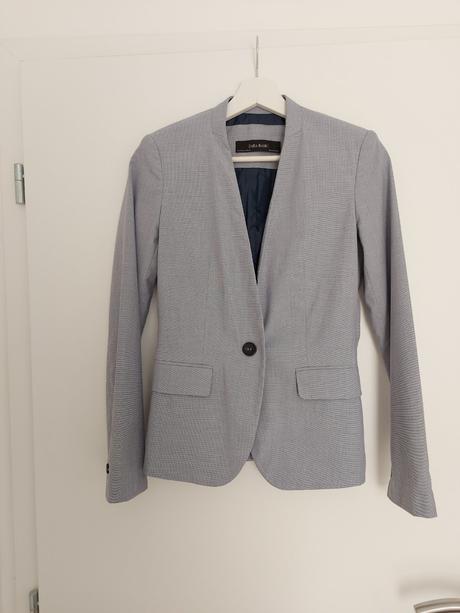 Kostým zara, zara,34