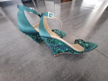 Smaragdovozelene elegantne sandale, 36