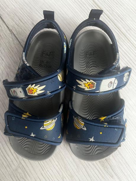 Gumene sandalky vhodne k vode, f&f,23