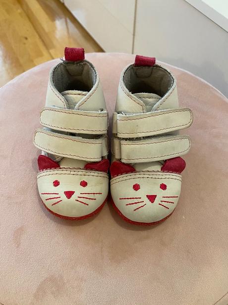 Kožené topanky, 18