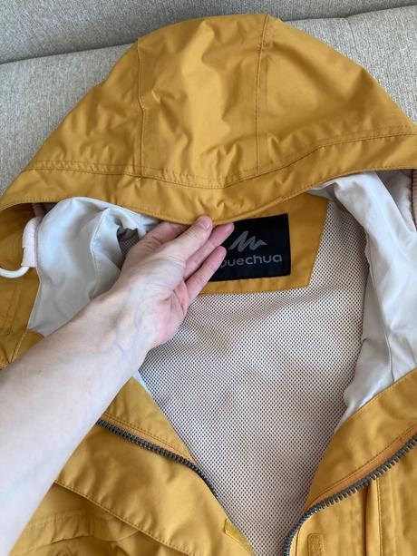 Vetruvzdorna nepremokava bunda, decathlon,xs