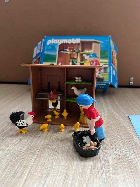 Playmobil kurník so sliepkami model 4492, 