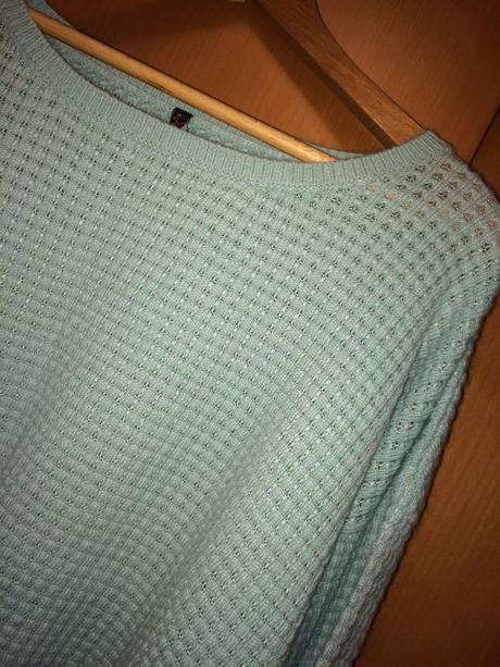 Voľný mentolový sveter fishbone, fishbone,m