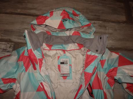 Kvalitná lyžiarska bunda veľ. m, m