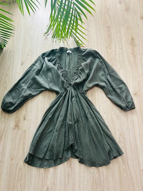 Perfektné mušelínové šaty značky green apple, 