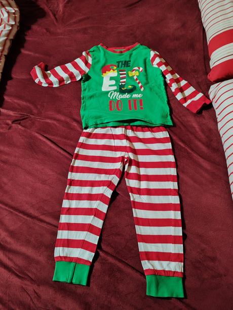 Pyžamko 110 - 116, f&f,110