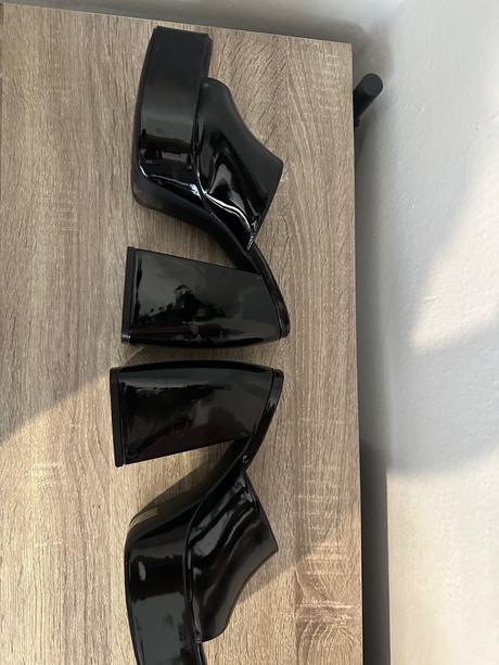 Public desire topánky, 39