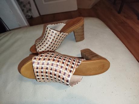 Vsuvky na leto na opätku, 41