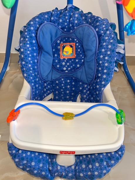 Hojdačka + darček,