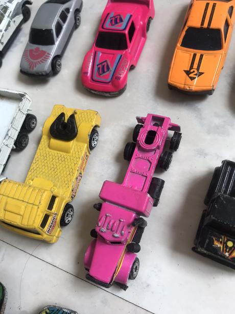 Staré autíčka,motorky,lietadlá 39 ks, 