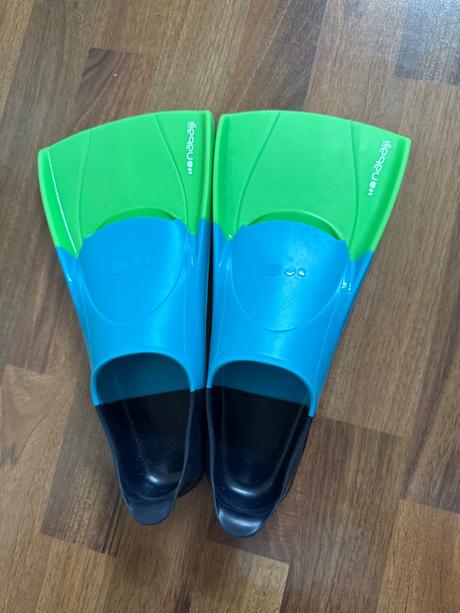 Plutvy decathlon 33-34,