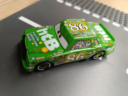 Cars ,,chick hicks,, mcqueen autá,