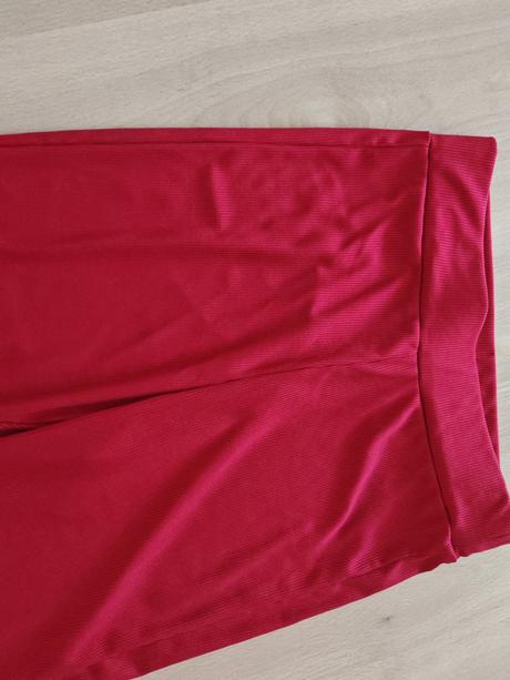 Ľahké malinove  nohavice letné, širšie uni, m