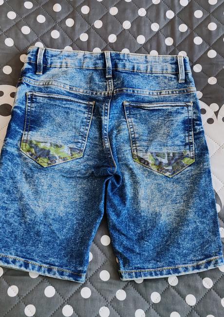 Riflové kraťasy, chapter young,140