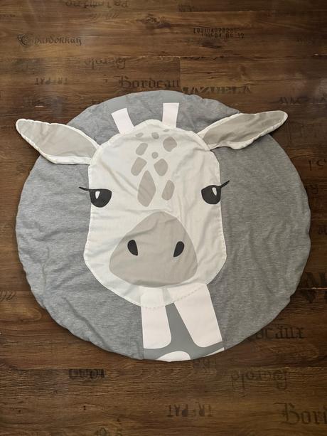 Hracia deka žirafka,