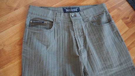 Panske nohavice-vrubkovane, 32