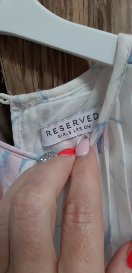 Šatičky, reserved,128