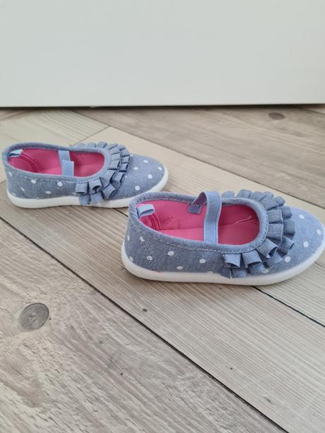 Baleríny (veľ. 24), 24