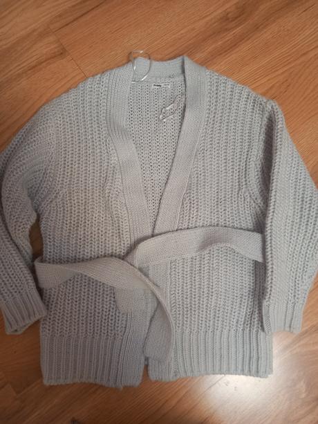 Sveter, sinsay,146