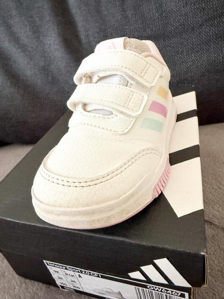 Botasky adidas pár krát obuté, adidas,26