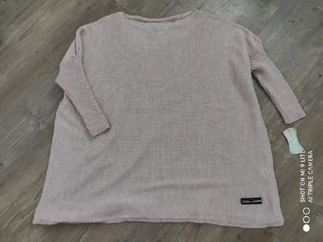 Oversize predlžený pulover,